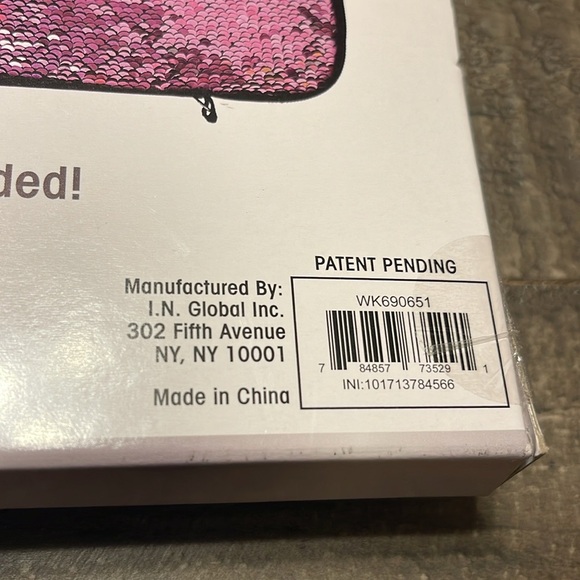 Sparkle Sequins Tablet Case fits most 10.1 Tablets - Picture 4 of 4